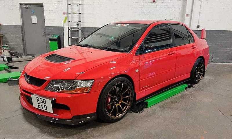 Evo 9 Ralliart Fq360...