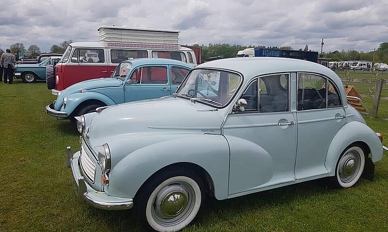 Morris Minor 1000...