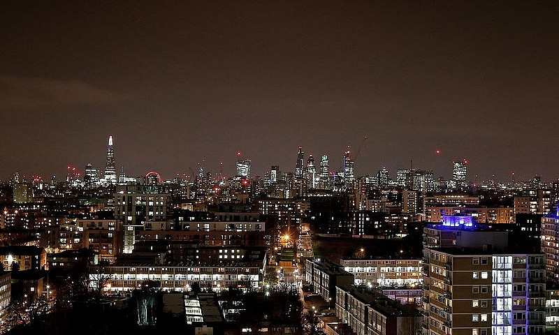 Panoramic Views Towe...