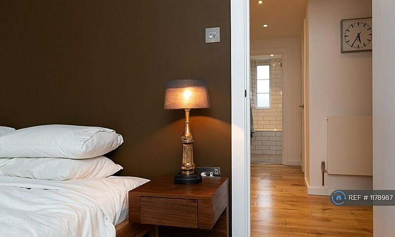 1 Bedroom Flat In Vi...