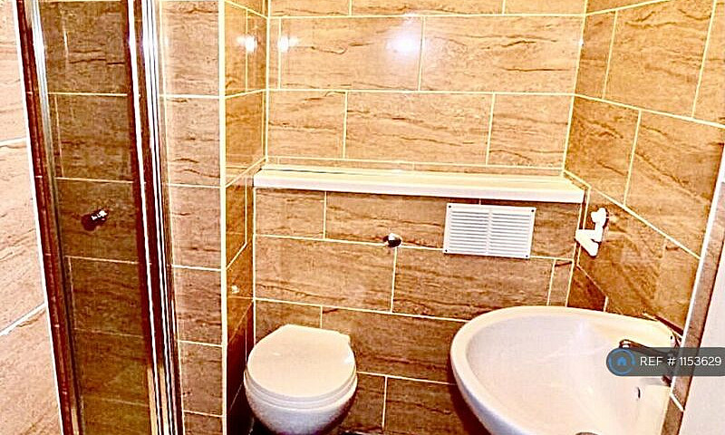 1 Bedroom In Colquit...