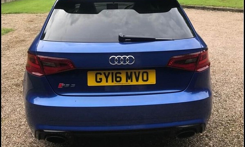 Audi Rs3 2016 Massiv...