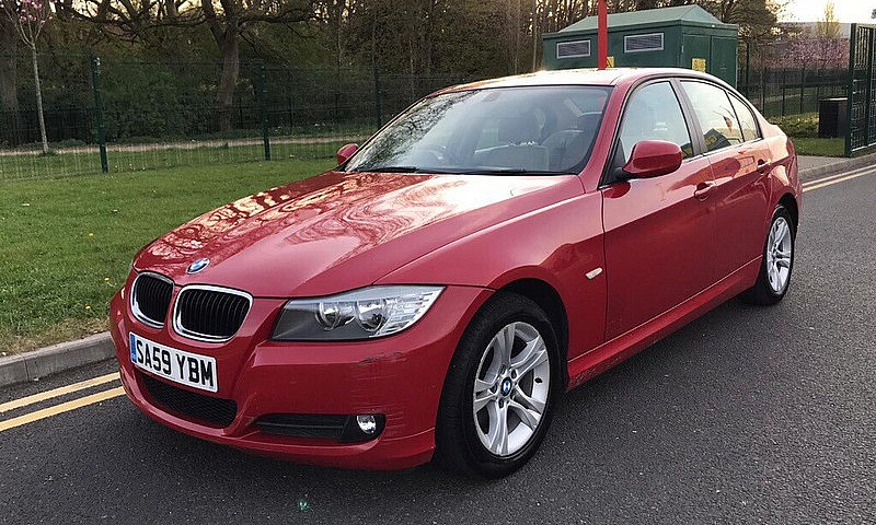 Auto 2009 Bmw 320D E...