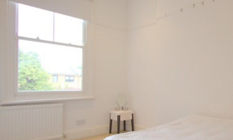 3 B/R Victorian Hous...