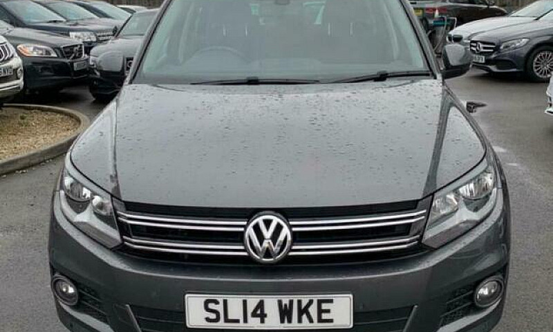 2014 Volkswagen Tigu...