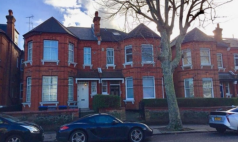 Newly Refurbished On...