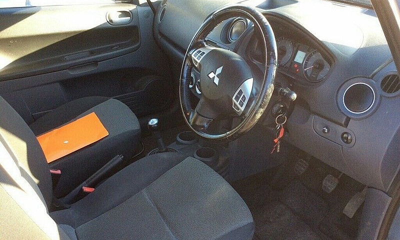 Mitsubishi, Colt, 1....
