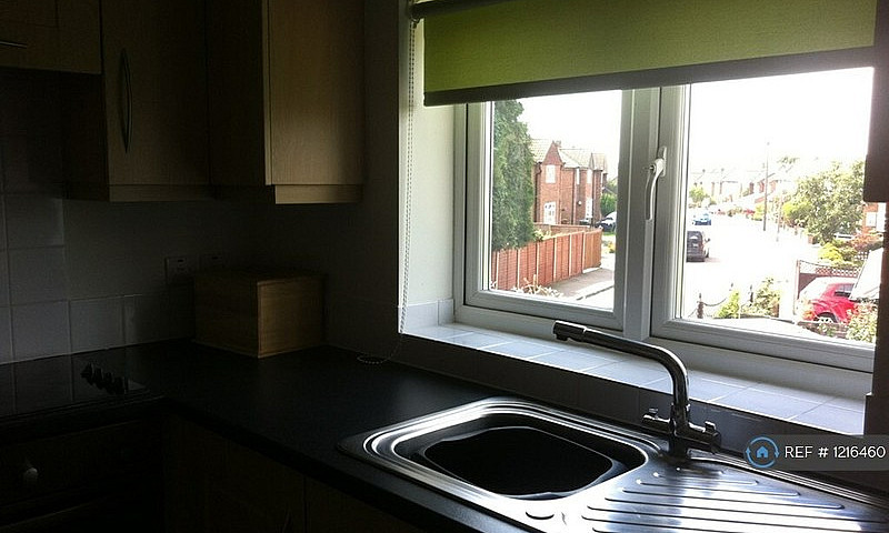 Studio Flat In Rochf...