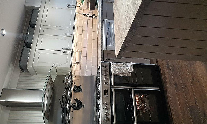 4 Bedroom House In G...