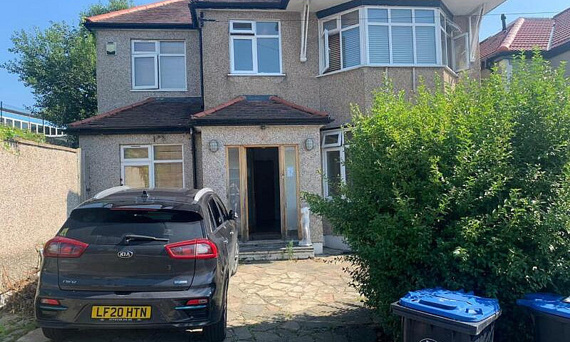 Nice Double Room In ...