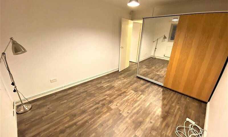 1 Bed Flat To Rent I...