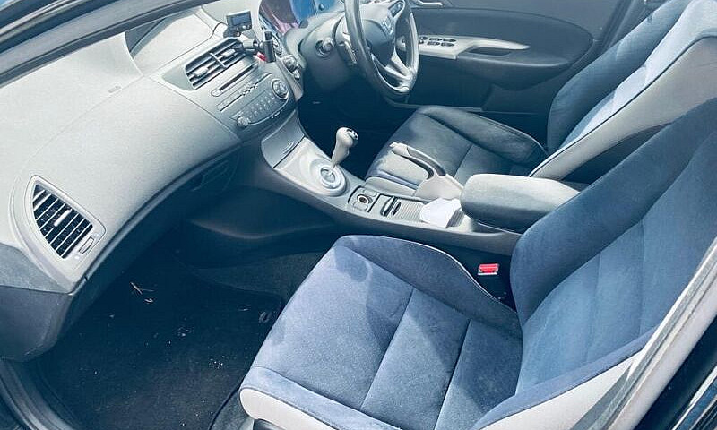 Lovely Honda Civic, ...