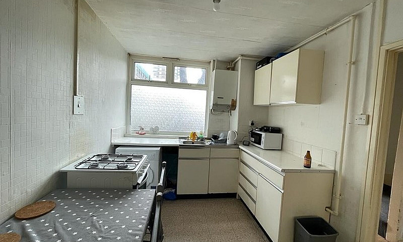 Two / Three Bedroom ...