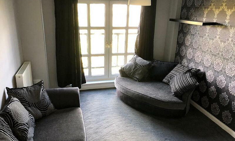 ☀️Superb Spacious 2B...