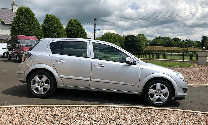 2008 Vauxhall Astra ...