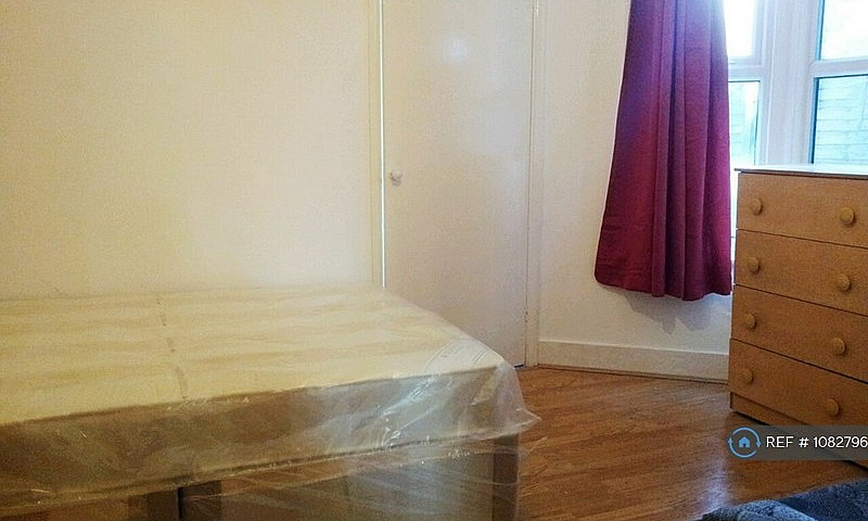 1 Bedroom Flat In Wi...