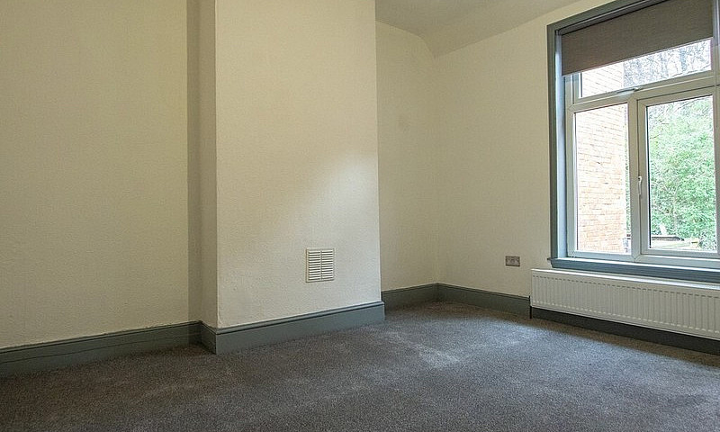 Birmingham - 5 Bed H...
