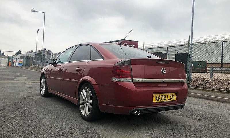 2008 Vauxhall Vectra...