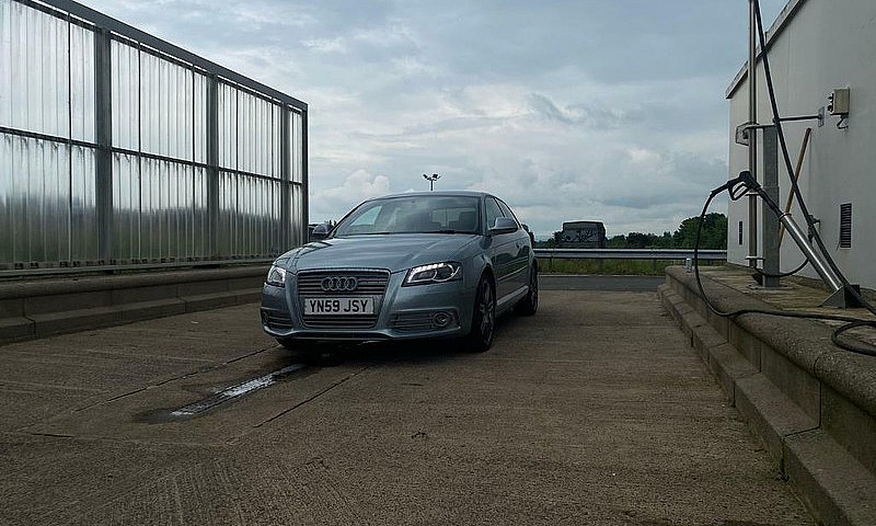 Audi A3 2.0Tdi Black...