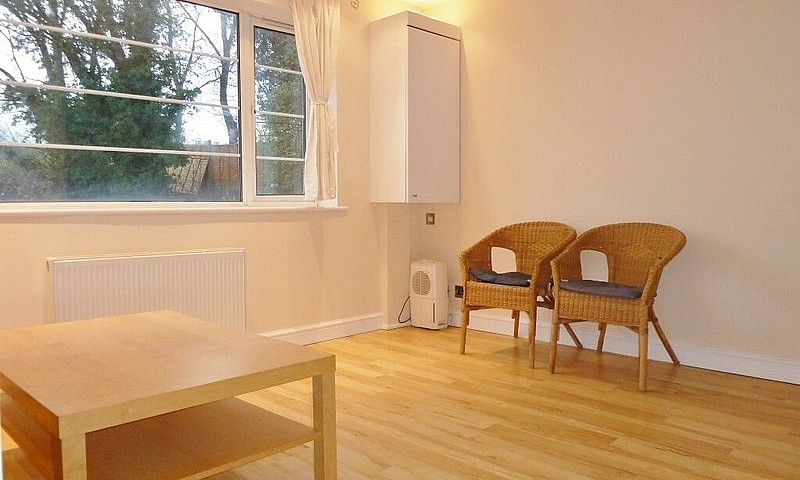 2 Double Bedroom Fla...