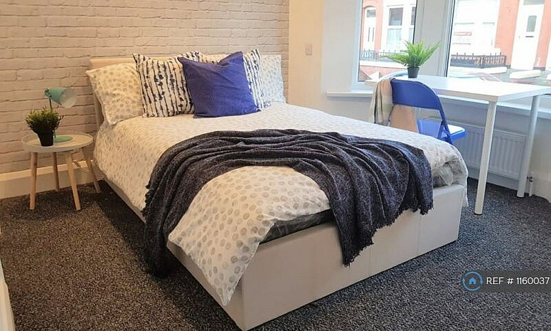 1 Bedroom In Empress...