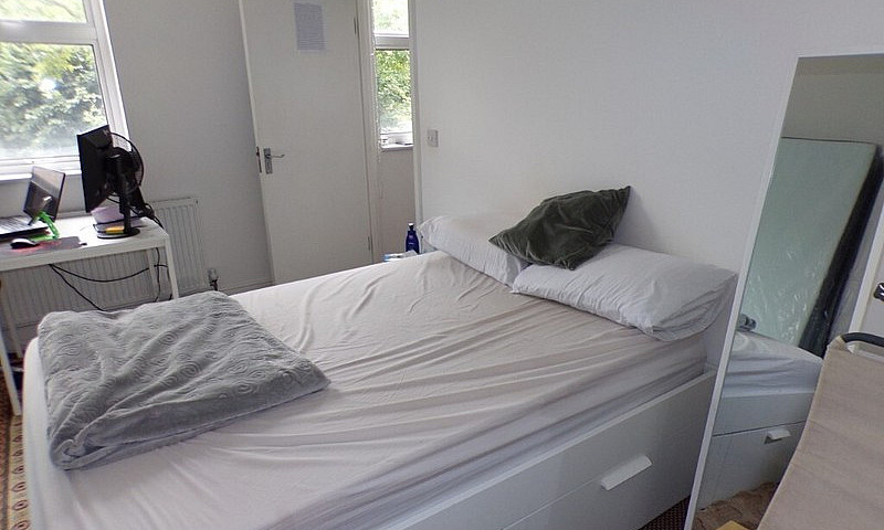 One Bedroom First Fl...