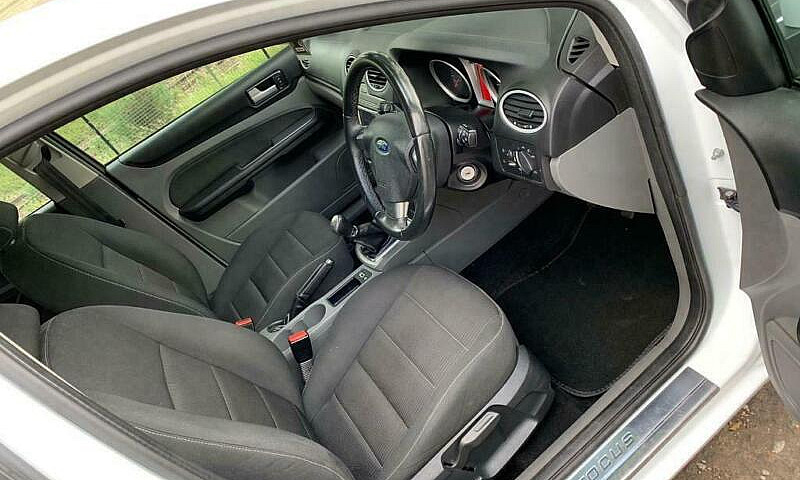 2010 Ford Focus 1.6 ...