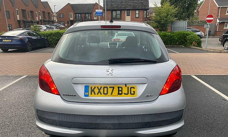 2007 Peugeot 207 1.4...