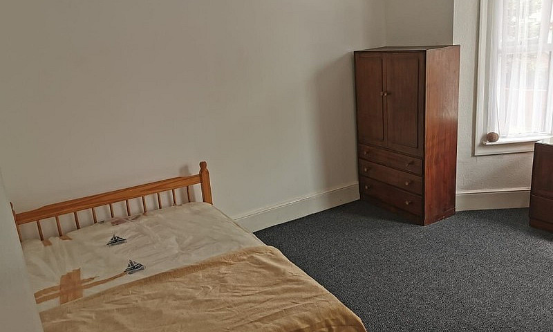 Newly Refurbished & ...