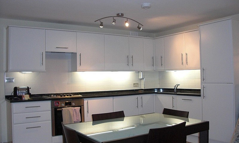 New 1 Bedroom Flat W...