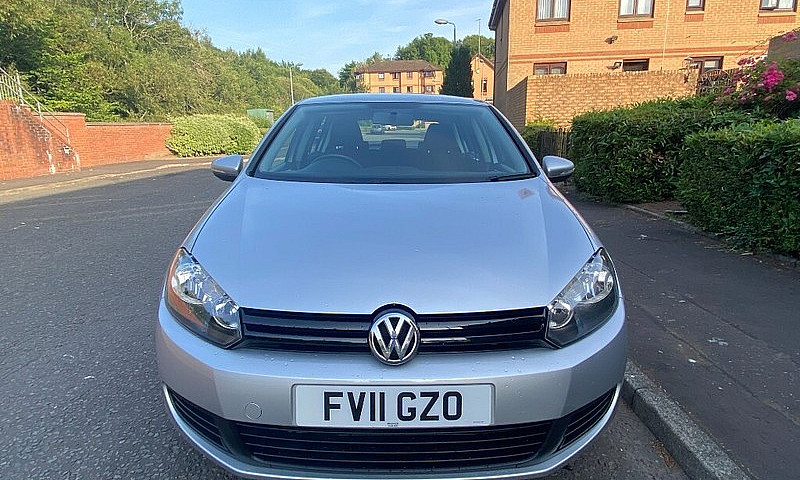 Volkswagen  Golf 1.2...