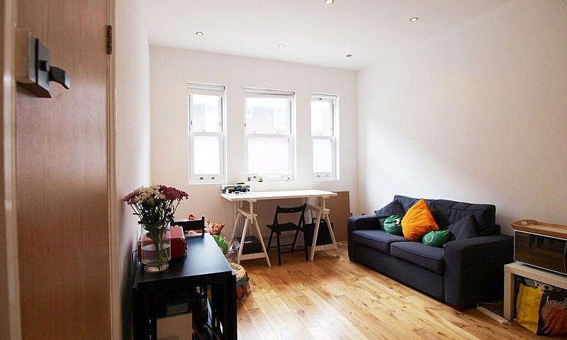 Large 2 Bed 2 Bath C...
