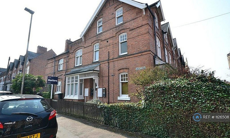 1 Bedroom Flat In Cr...