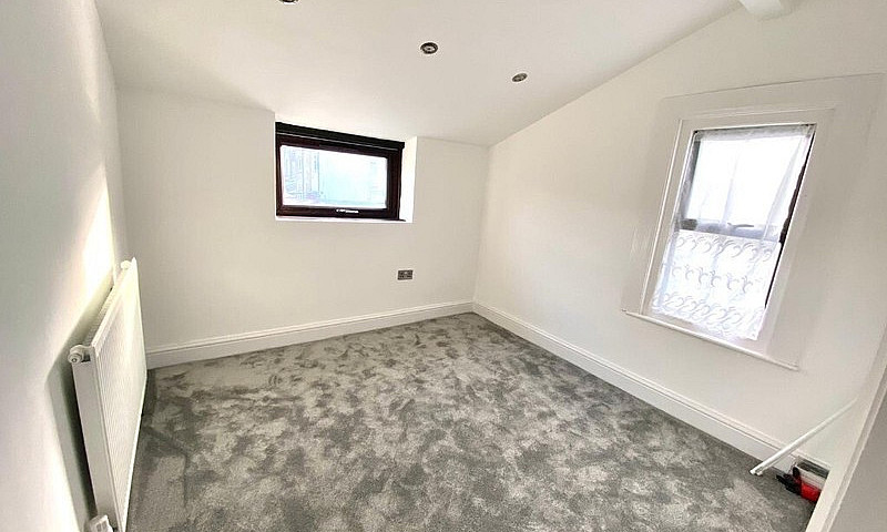 Beautiful 3 Bedroom ...