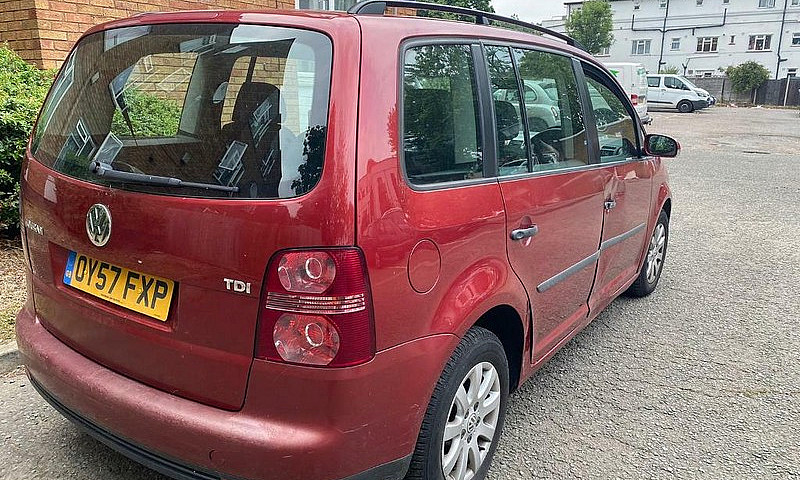 Vw Touran 1.9 Tdi Ex...