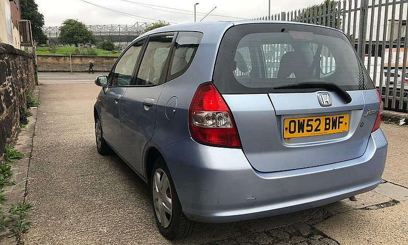Honda Jazz ...