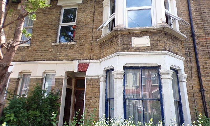 Three Bedroom Garden...