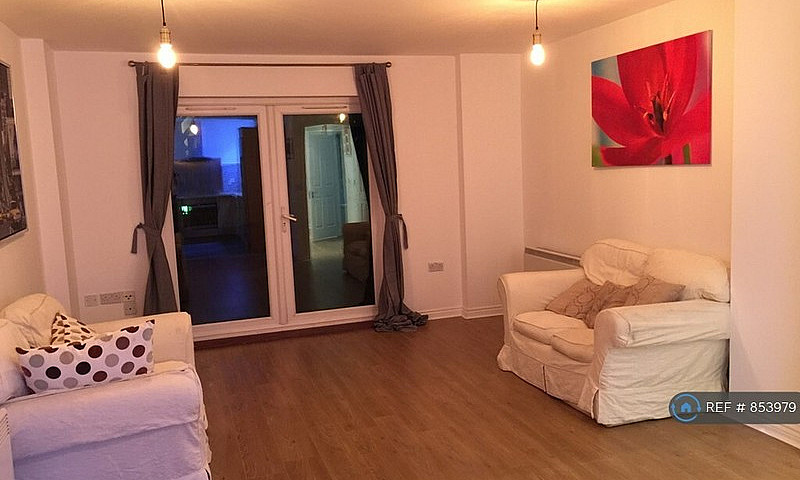 3 Bedroom Flat In Co...
