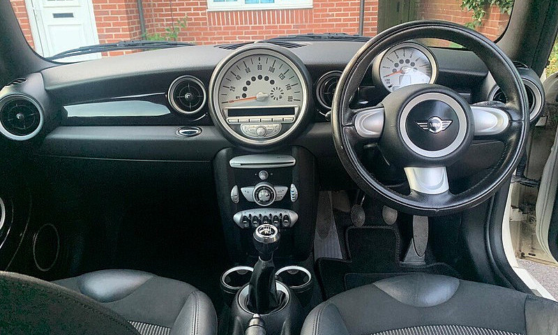 Mini Cooper 2009 Reg...