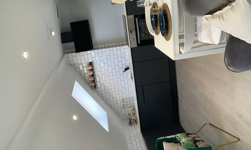 2 Bedroom Flat In 2 ...