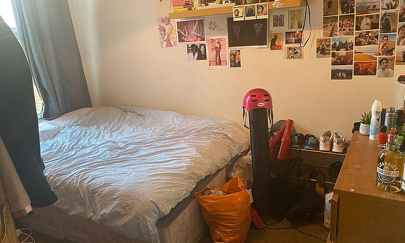 4 Dbl Bed Lovely Hou...