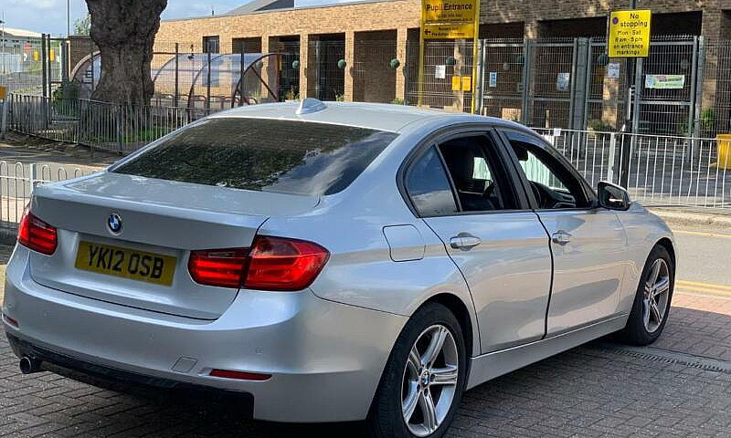 Bmw 318D 2012 Automa...