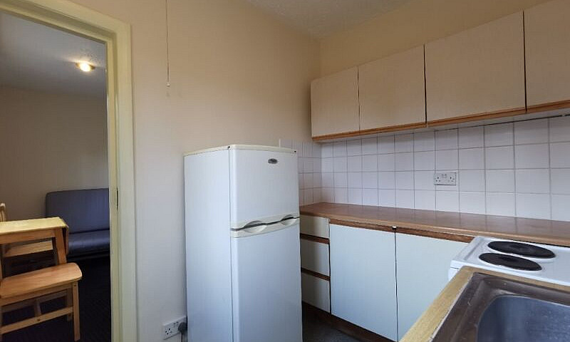Bright Double Studio...