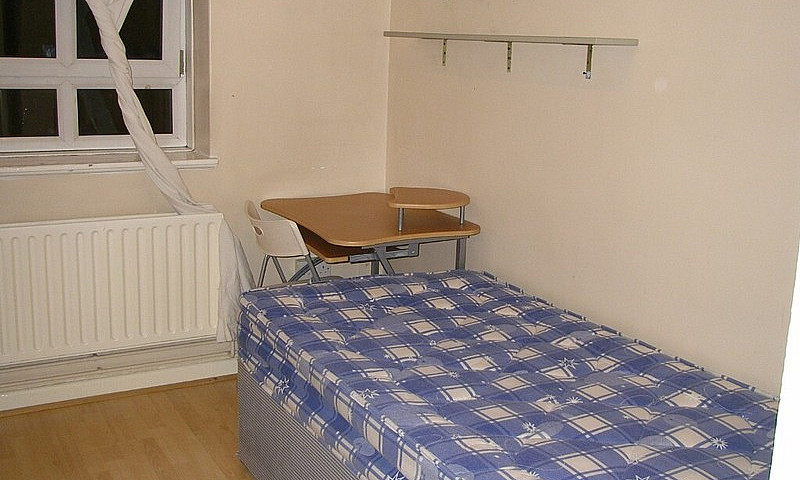 009C- Double Room Av...