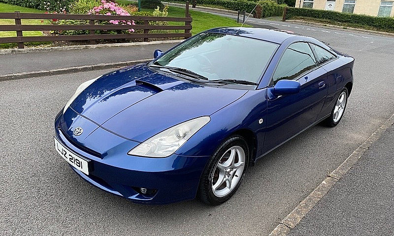 2005 Toyota Celica 1...