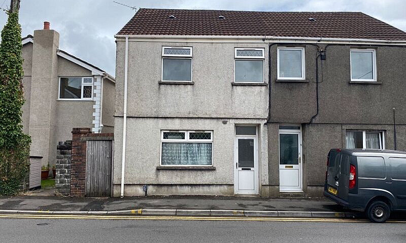 3 Bedroom House For ...