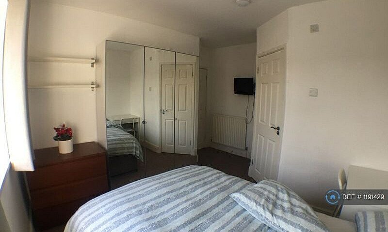 1 Bedroom In East Fe...
