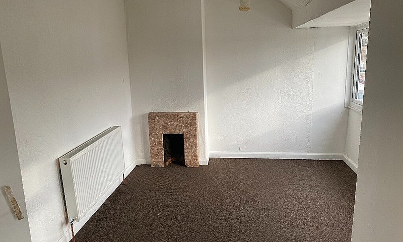Spacious 3 Bed House...