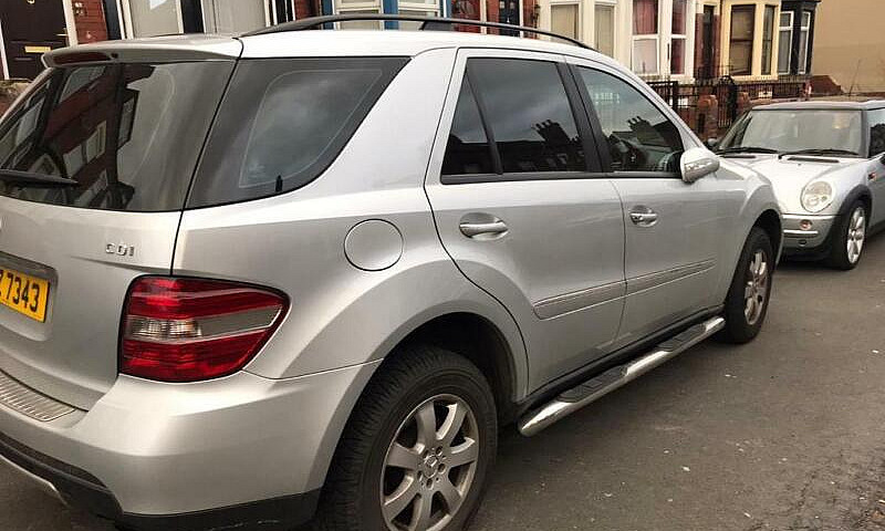 Mercedes Ml320...