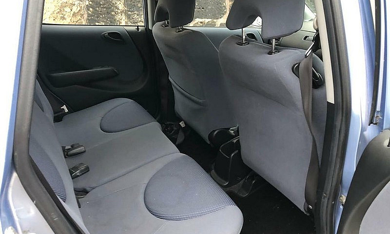 Honda Jazz ...